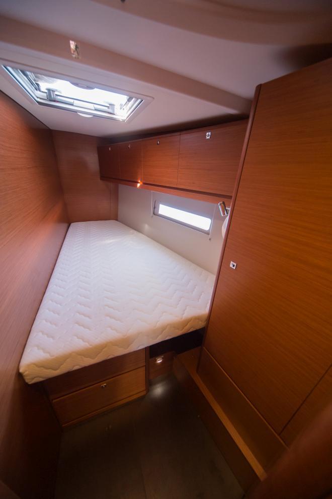 Dufour 520 GL - Prawa dziobowa Dufour 520 GL - Front right