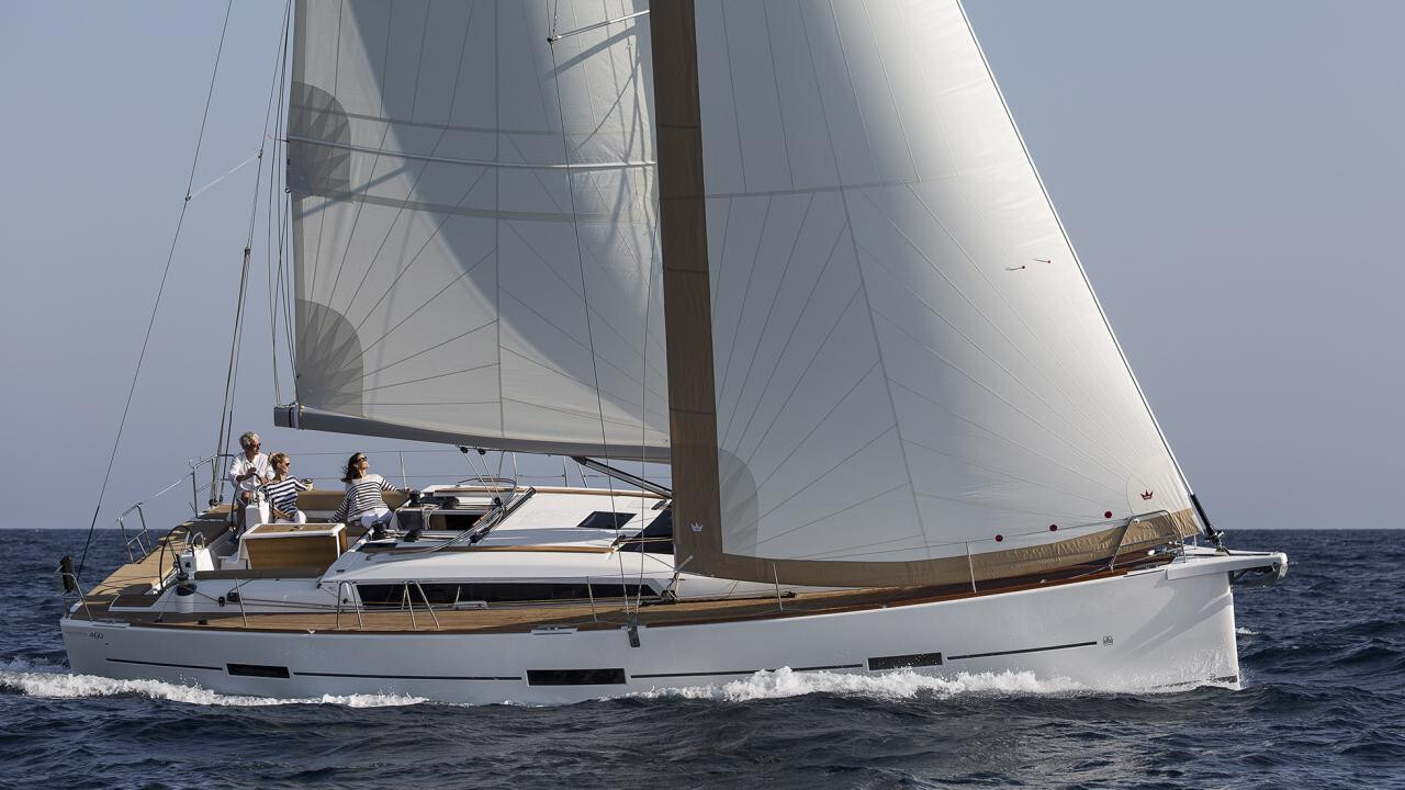 Dufour 460 GL - right Dufour 460 GL - z boku