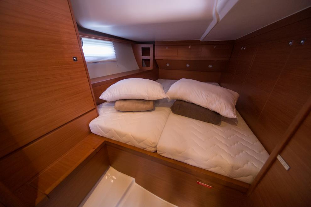 Dufour 520 GL - kabina Dufour 520 GL - prawa rufa